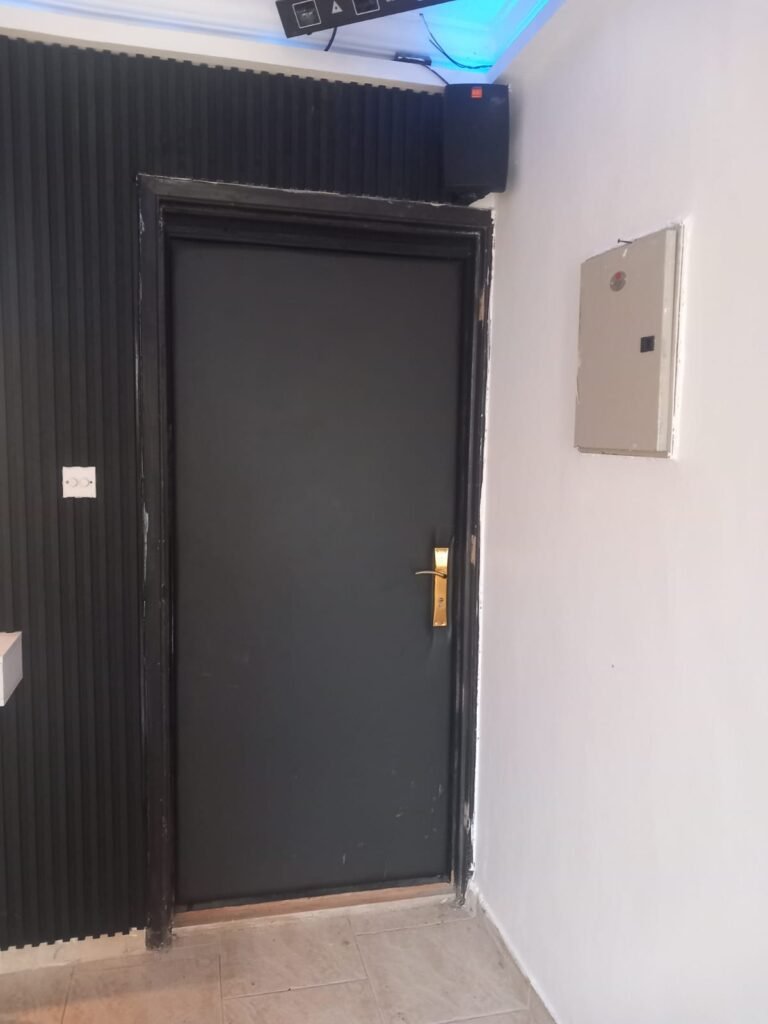 whatsapp image 2025 10 28 at 7.32.40 pm (2)